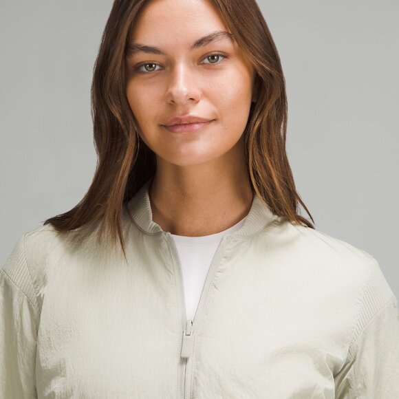 Women's Reversible Insulated Bomber Jacket In Raw/Linen/Bone - Picture 6 of 11